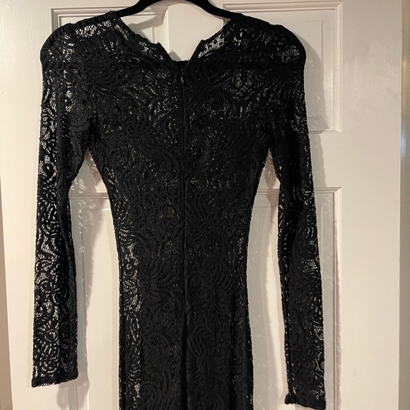 SHEER MESH SEE THROUGH DRESS WITH SLIT IN THE BACK BRAND NEW - Picture 10 of 13